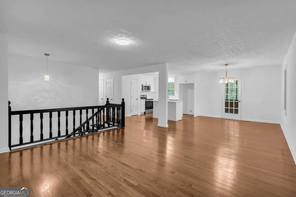 6193 Pine LN Douglasville, GA 30135