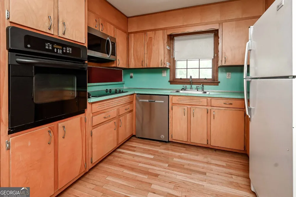 2484 SW Northview DR Austell, GA 30106