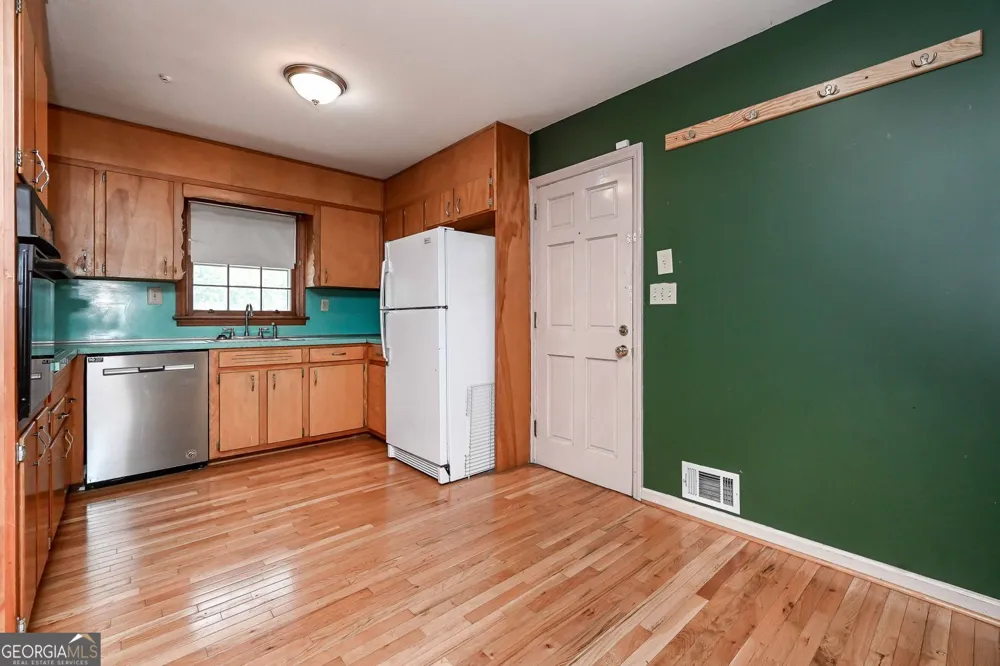 2484 SW Northview DR Austell, GA 30106