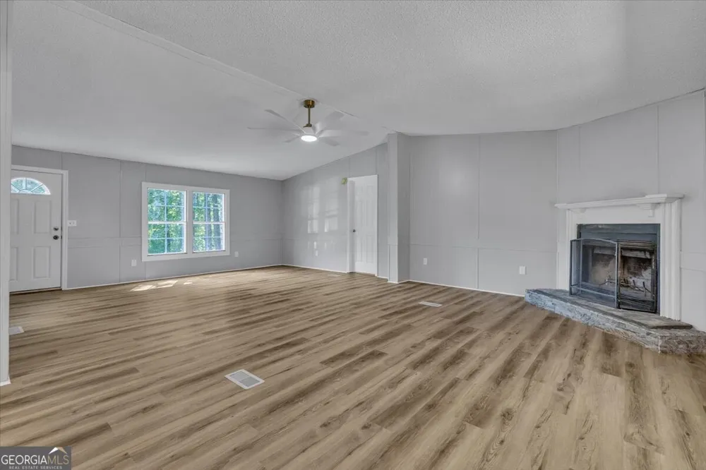 827 Brackett Ridge RD Chatsworth, GA 30705