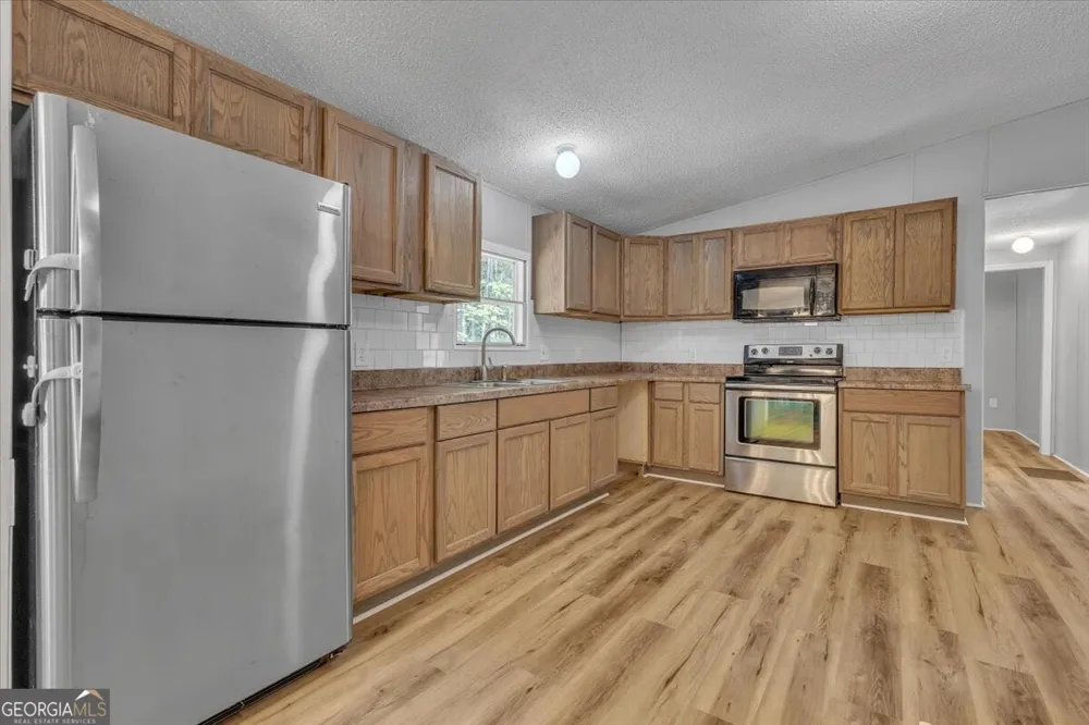 827 Brackett Ridge RD Chatsworth, GA 30705