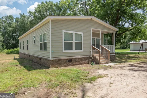 196 Dogwood Lane