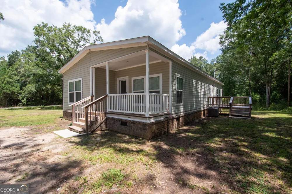 196 Dogwood Lane Woodbury, GA 30293