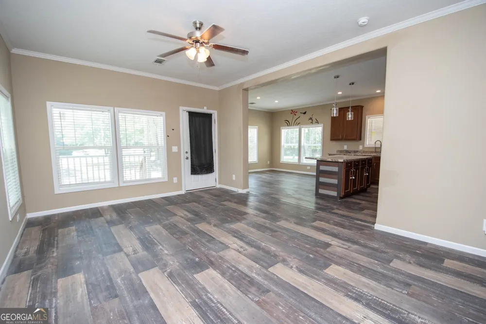 196 Dogwood Lane Woodbury, GA 30293