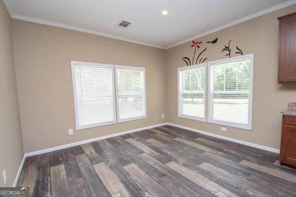 196 Dogwood Lane Woodbury, GA 30293