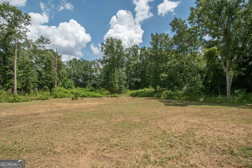 196 Dogwood Lane Woodbury, GA 30293