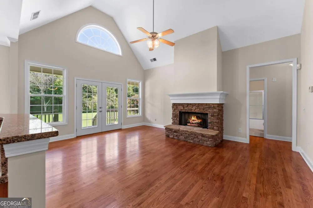 35 Applewood LN Taylorsville, GA 30178