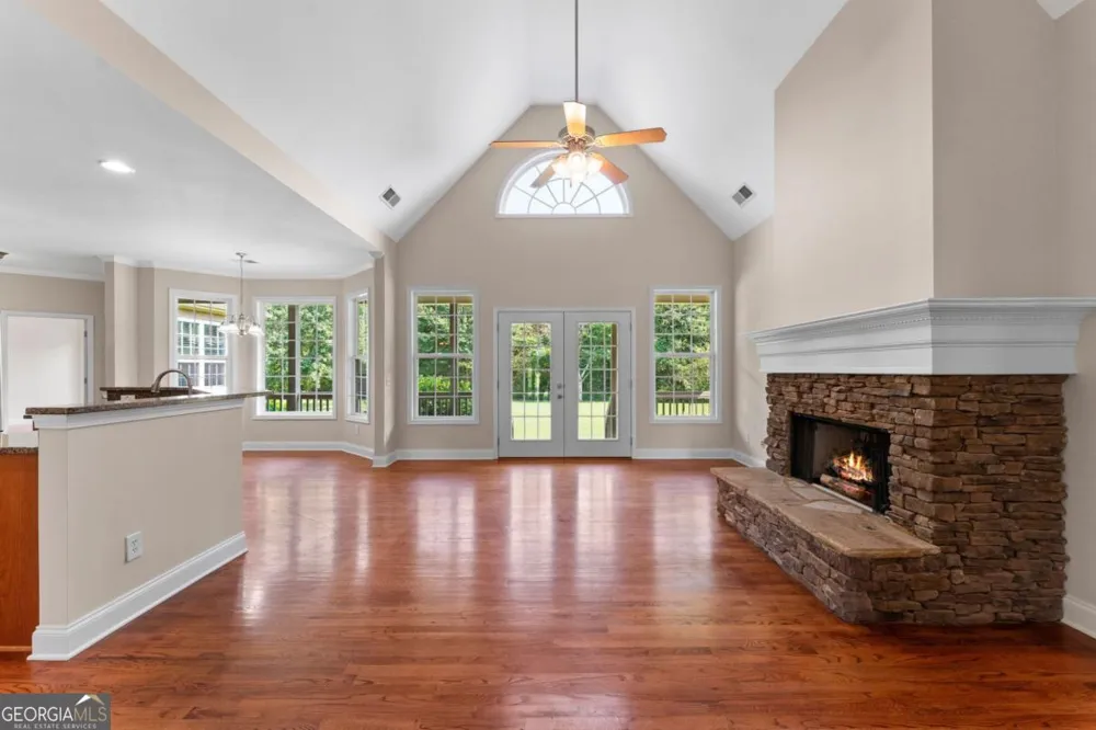 35 Applewood LN Taylorsville, GA 30178