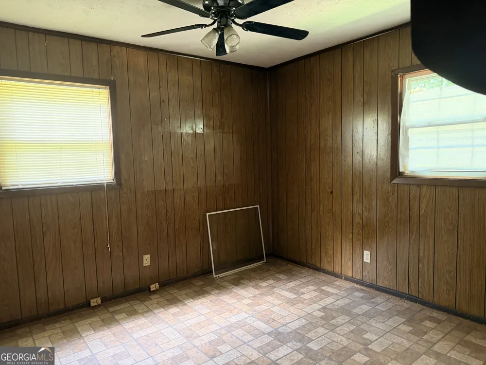 7132 Green Acres CT SW Covington, GA 30014