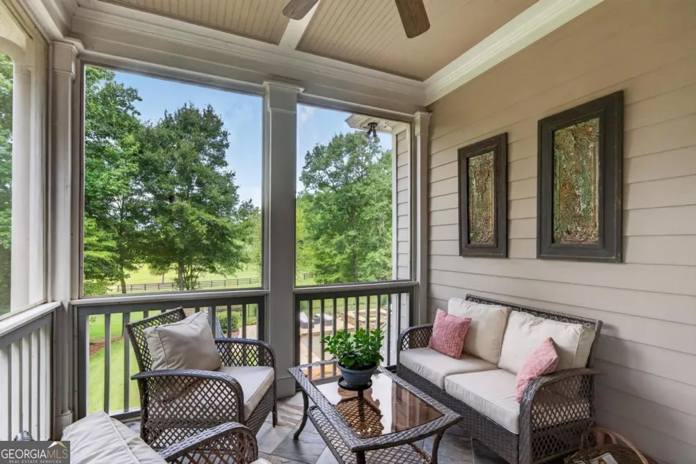 132 Country LN Eatonton, GA 31024
