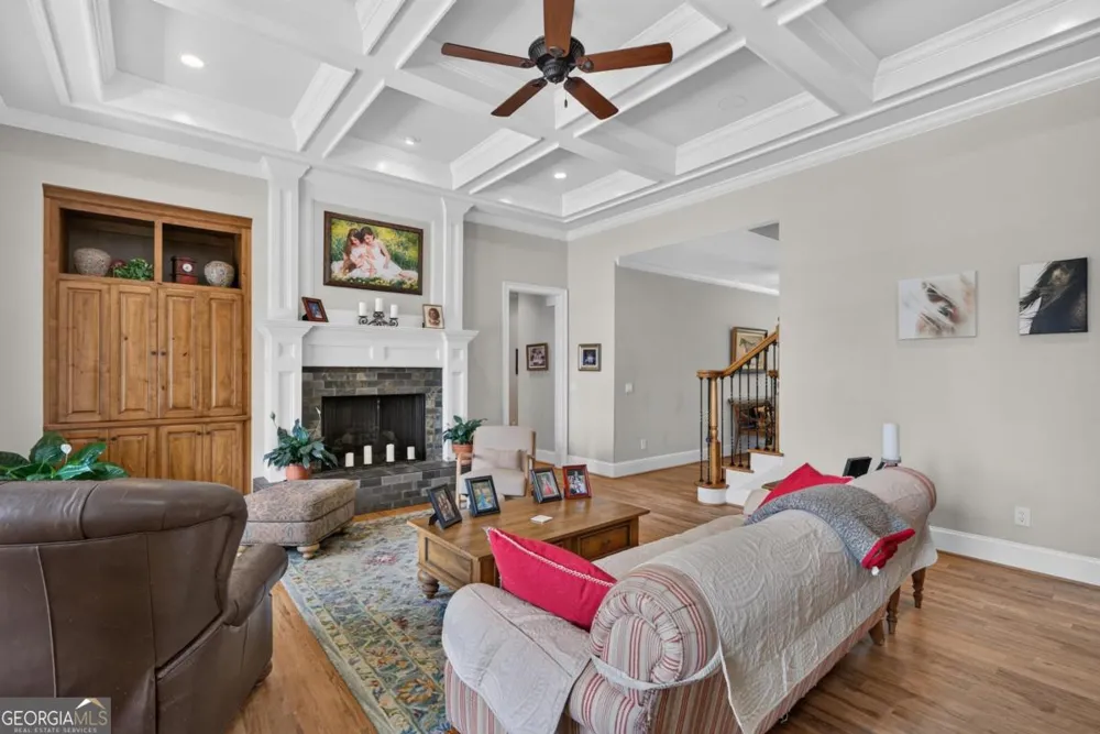132 Country LN Eatonton, GA 31024