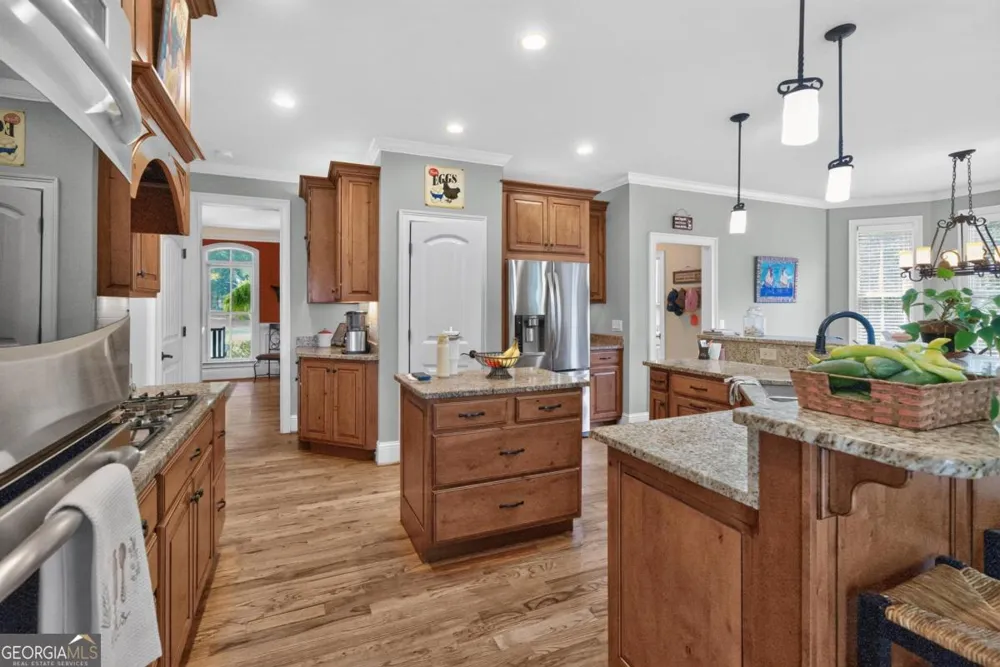 132 Country LN Eatonton, GA 31024