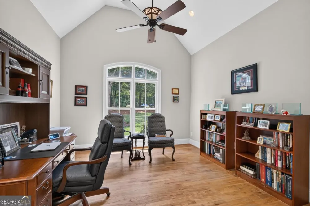 132 Country LN Eatonton, GA 31024