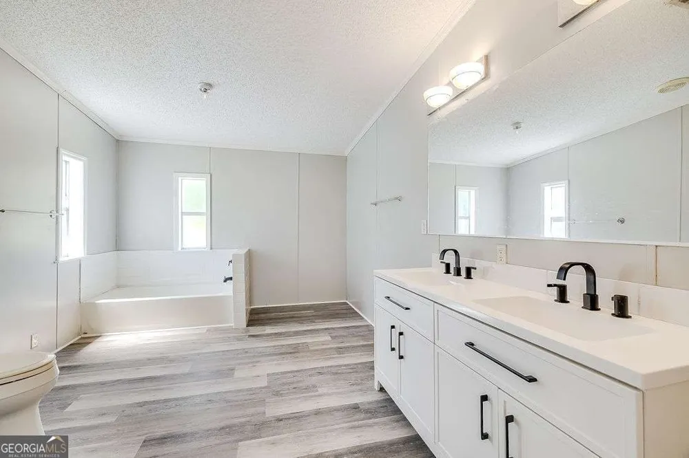 763 Bell RD Brooklet, GA 30415