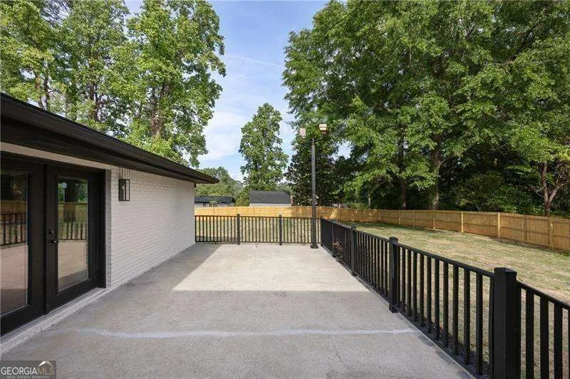 3767 Plumcrest RD SE Smyrna, GA 30082