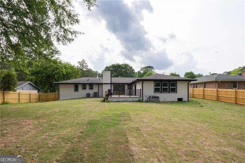 3767 Plumcrest RD SE Smyrna, GA 30082