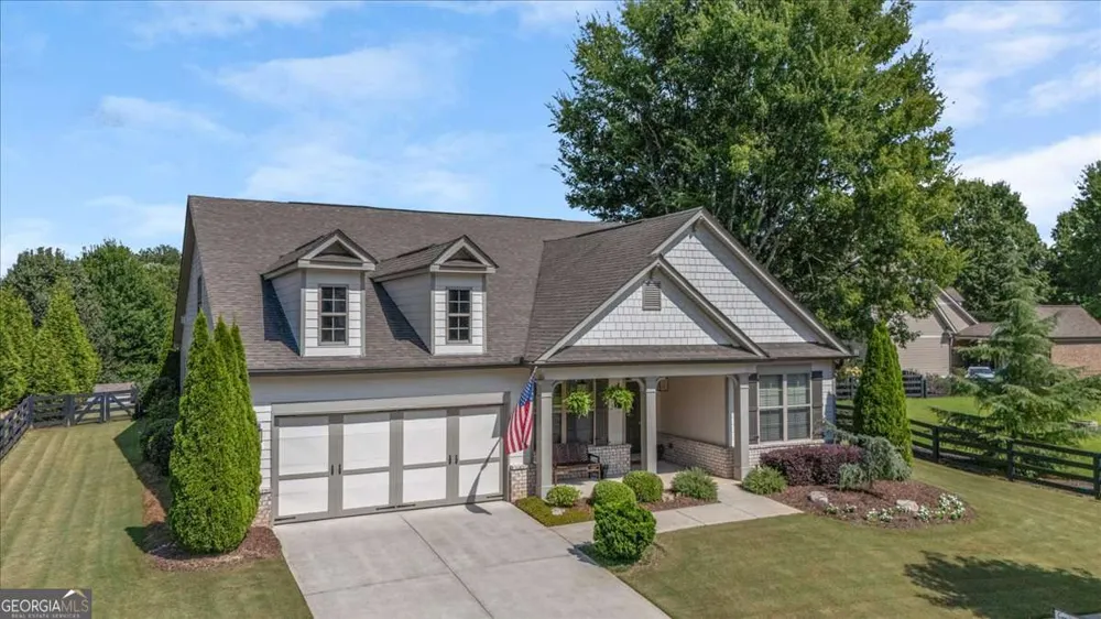 327 Carmichael CIR Canton, GA 30115