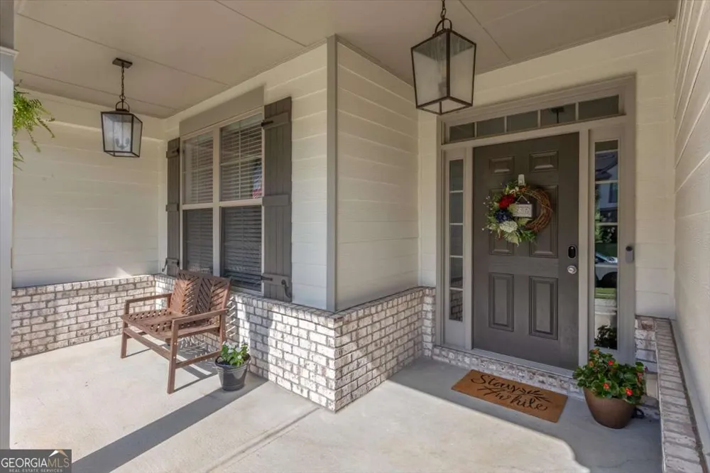 327 Carmichael CIR Canton, GA 30115