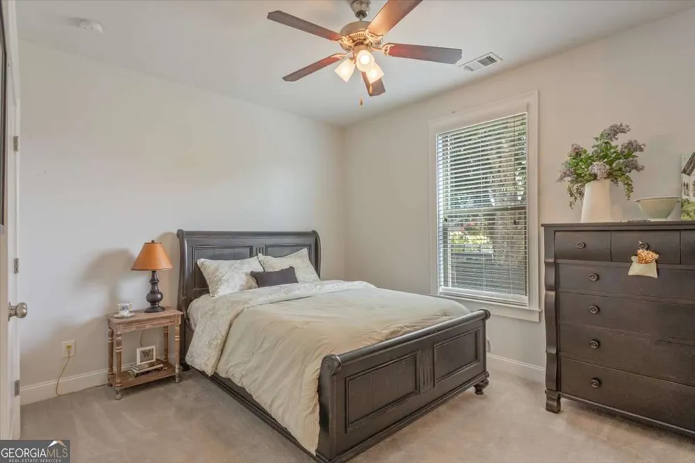 327 Carmichael CIR Canton, GA 30115
