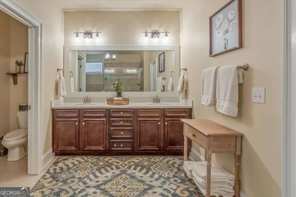 327 Carmichael CIR Canton, GA 30115