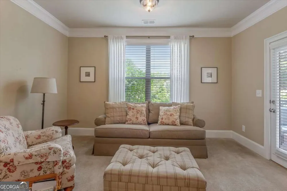 327 Carmichael CIR Canton, GA 30115