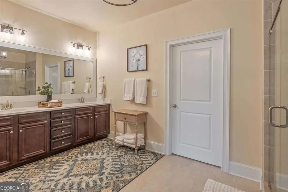 327 Carmichael CIR Canton, GA 30115