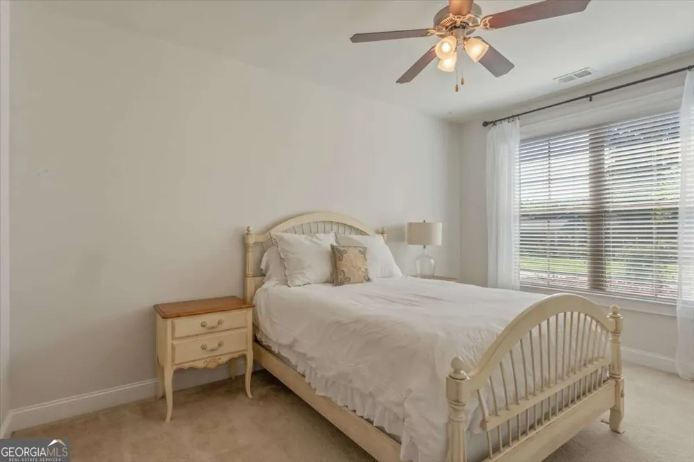 327 Carmichael CIR Canton, GA 30115