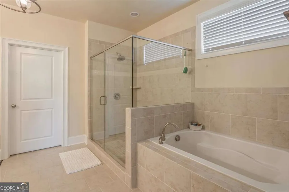 327 Carmichael CIR Canton, GA 30115