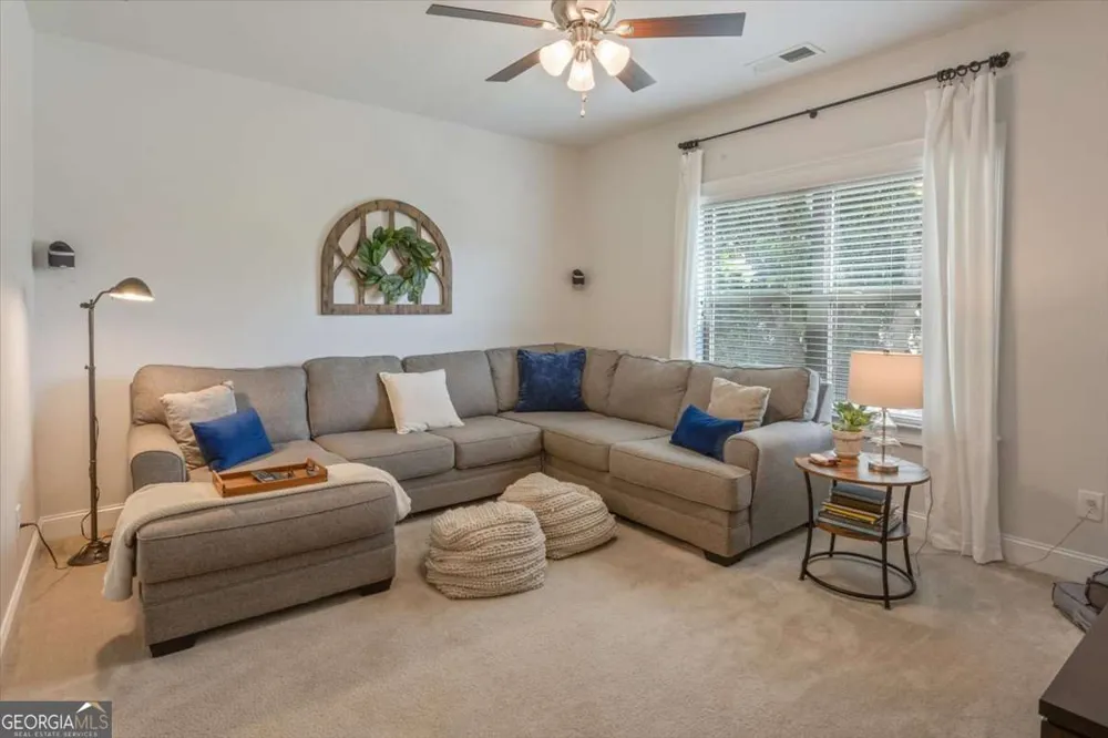 327 Carmichael CIR Canton, GA 30115