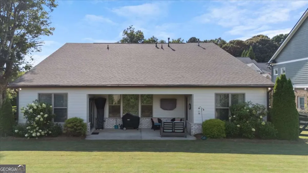 327 Carmichael CIR Canton, GA 30115