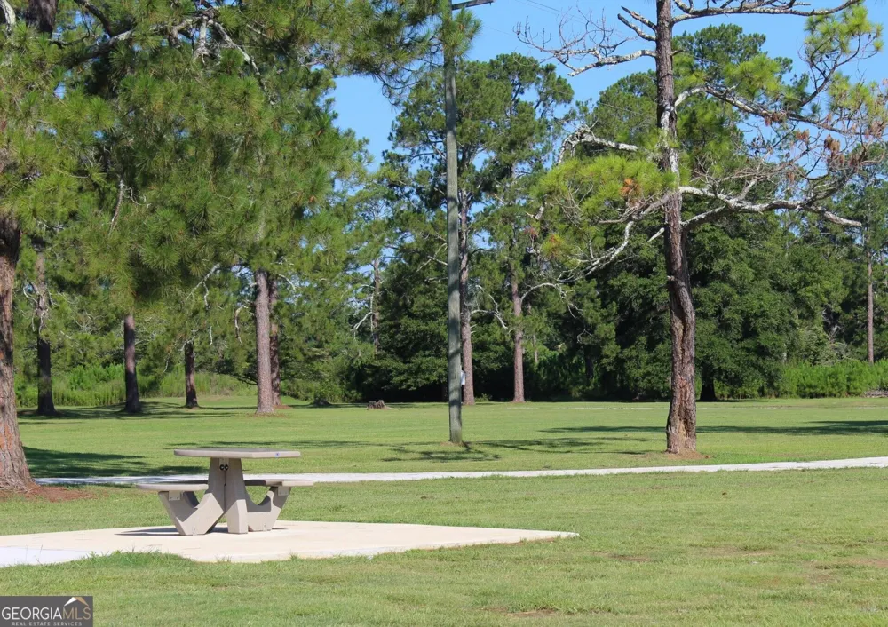 1004 Country Club RD Perry, GA 31069
