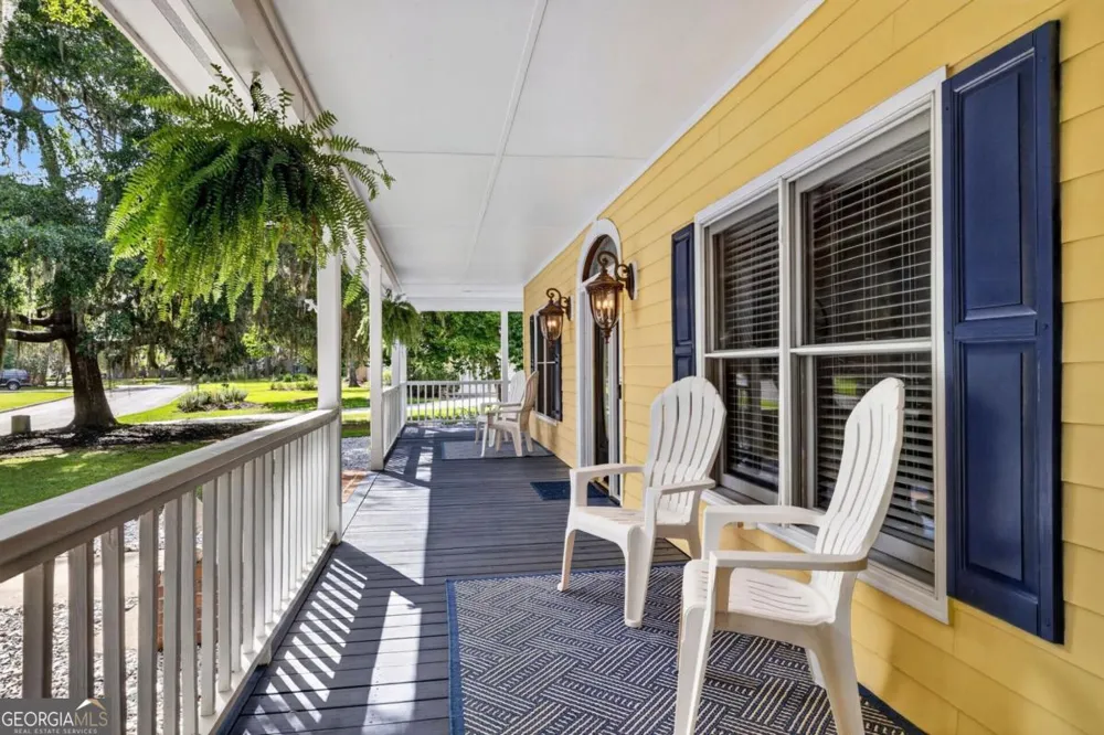 9 Devon RD Savannah, GA 31419