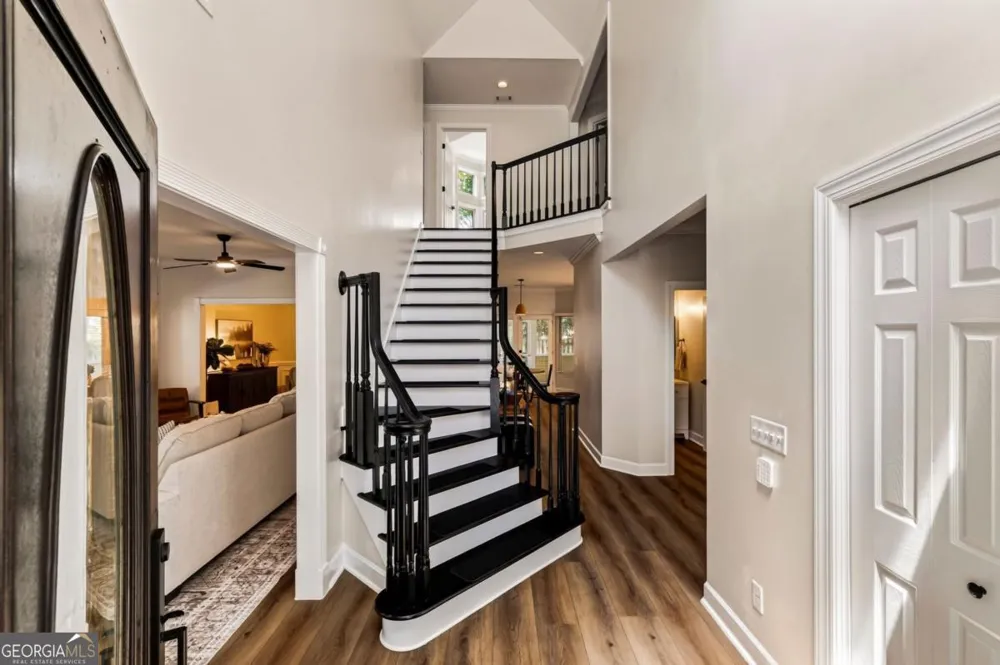 9 Devon RD Savannah, GA 31419