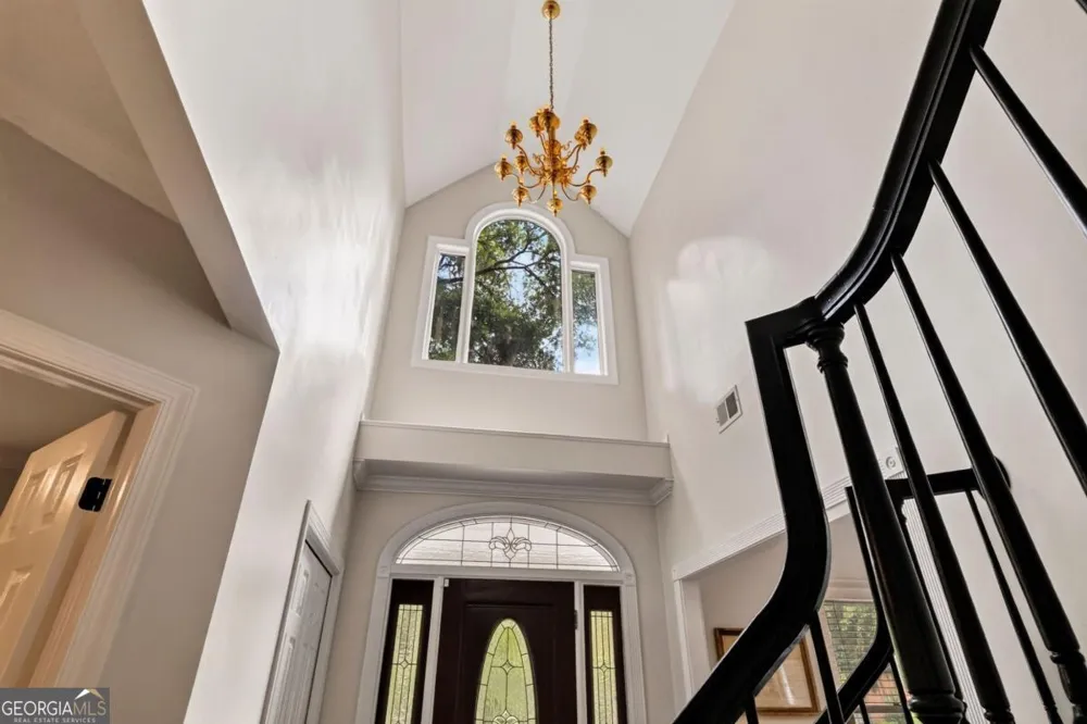 9 Devon RD Savannah, GA 31419