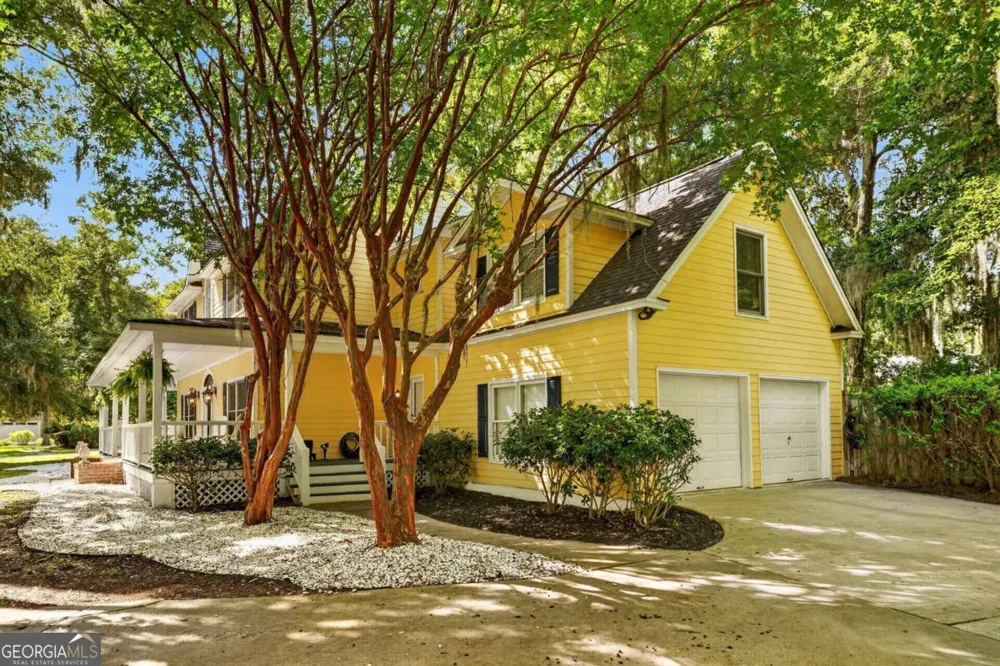 9 Devon RD Savannah, GA 31419