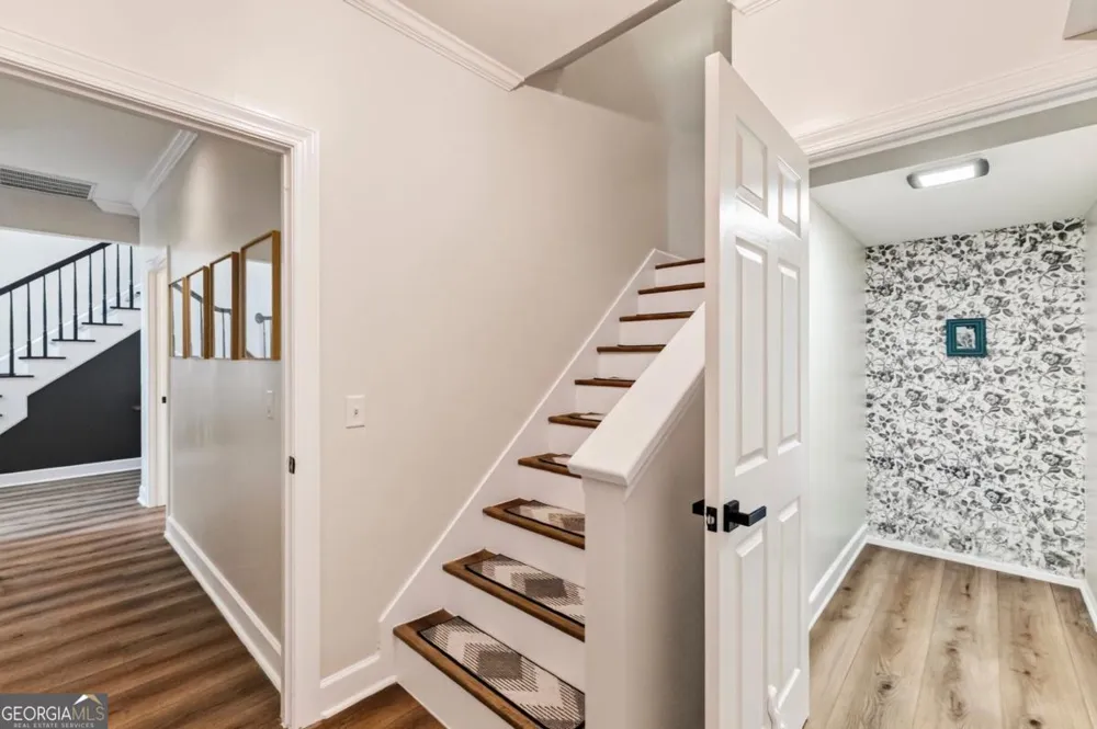 9 Devon RD Savannah, GA 31419