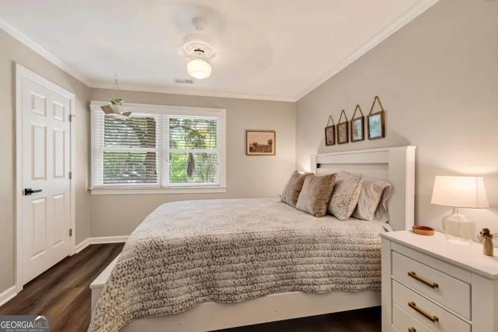 9 Devon RD Savannah, GA 31419