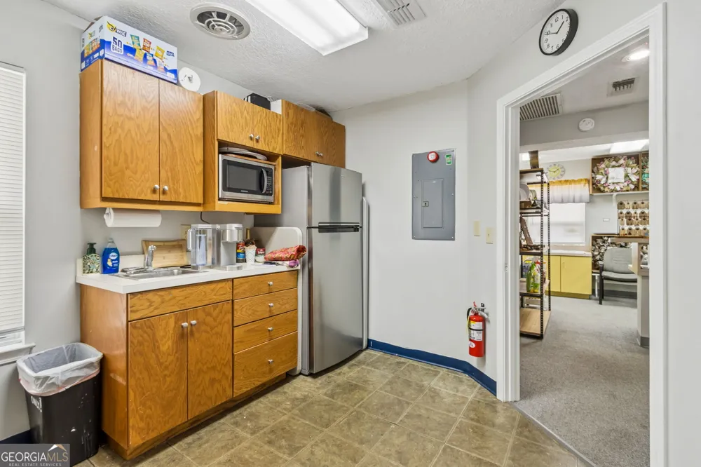 2006 Osborne RD St. Marys, GA 31558