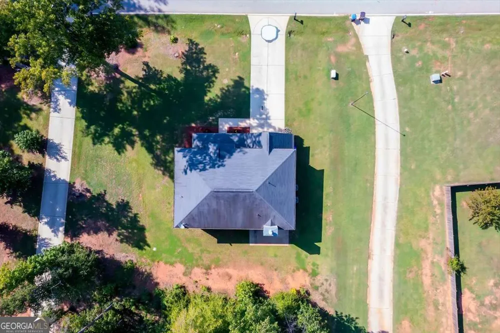 659 Peachtree RD Jefferson, GA 30549