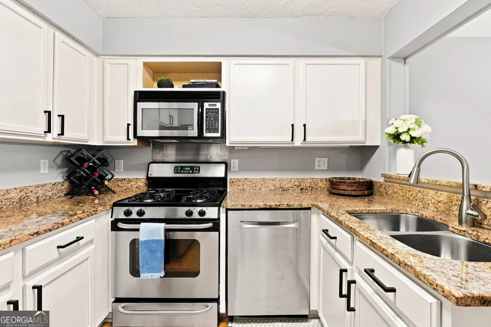 3940 Riverlook PKWY SE Marietta, GA 30067