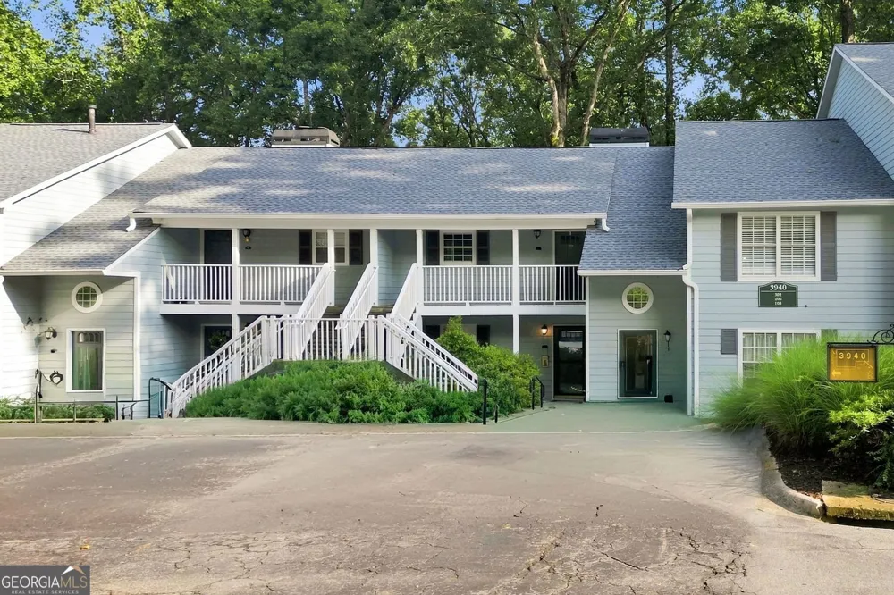 3940 Riverlook PKWY SE Marietta, GA 30067