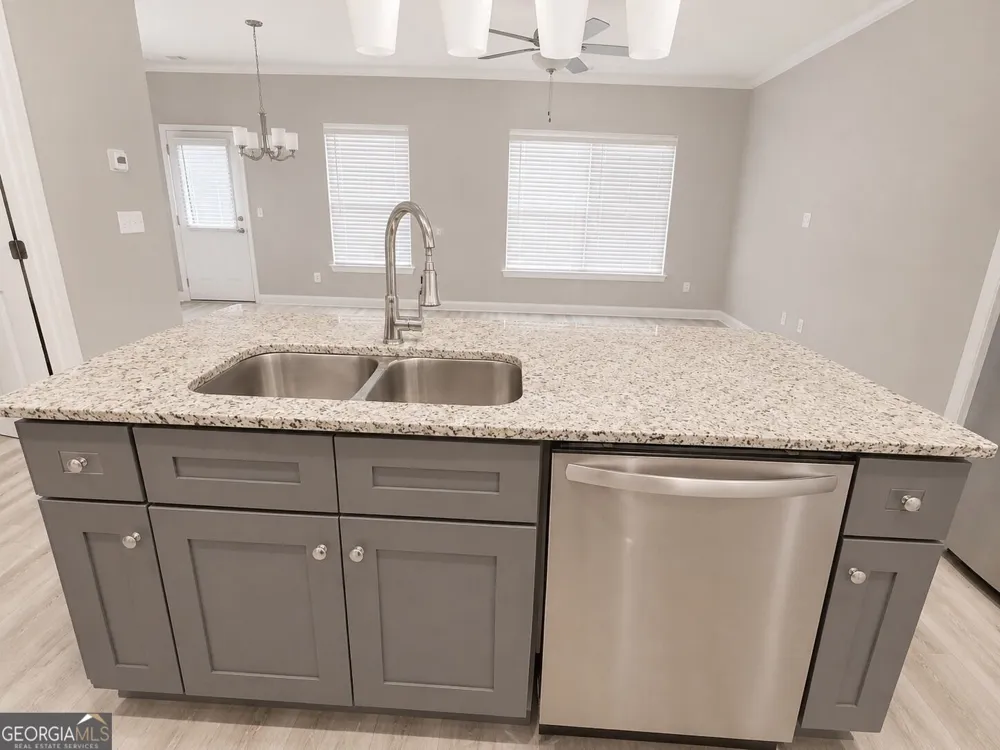 213 Beau ST Lilburn, GA 30047
