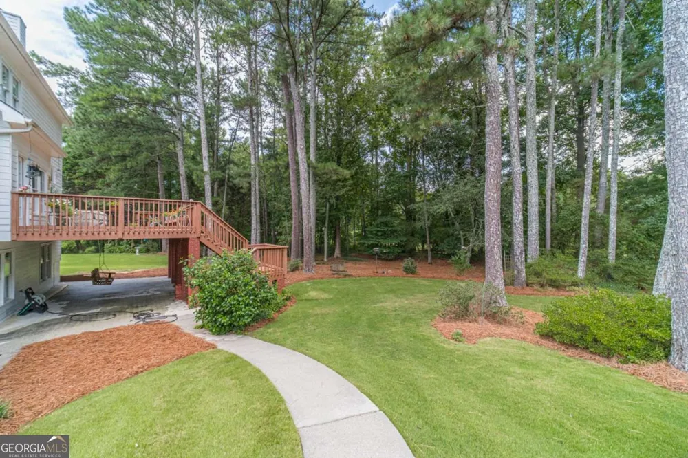2190 Rosie LN Snellville, GA 30078