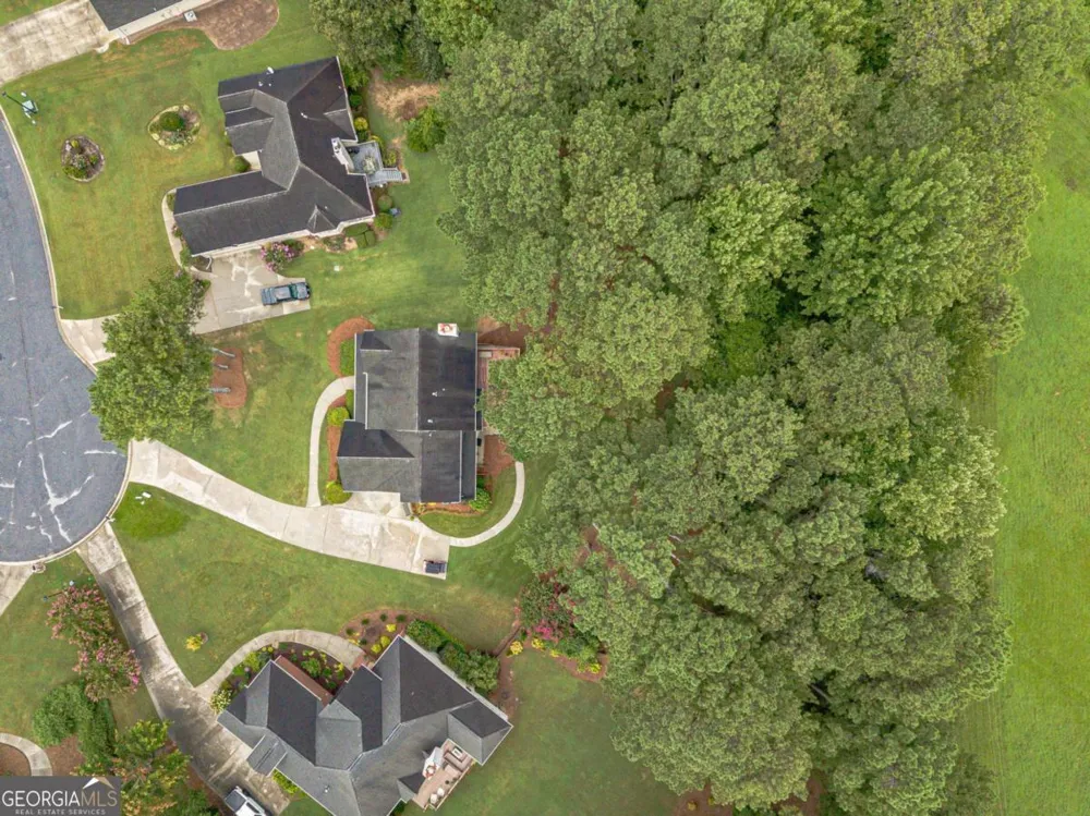 2190 Rosie LN Snellville, GA 30078
