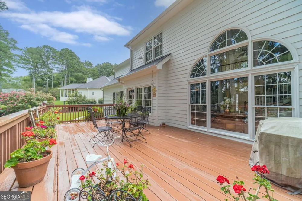 2190 Rosie LN Snellville, GA 30078
