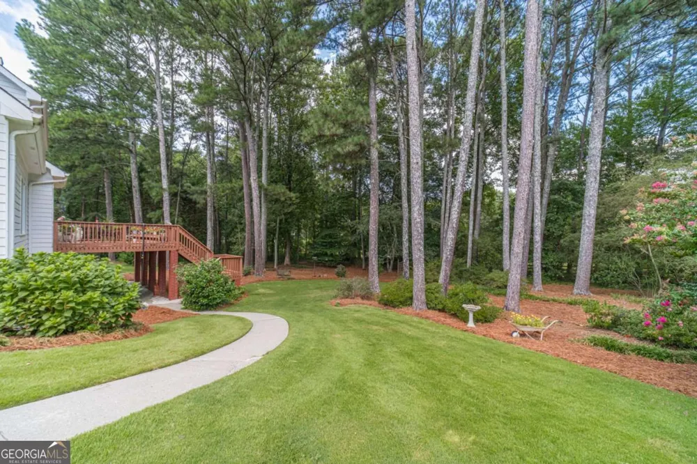 2190 Rosie LN Snellville, GA 30078
