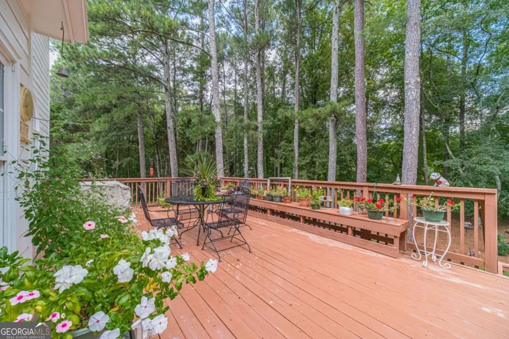 2190 Rosie LN Snellville, GA 30078