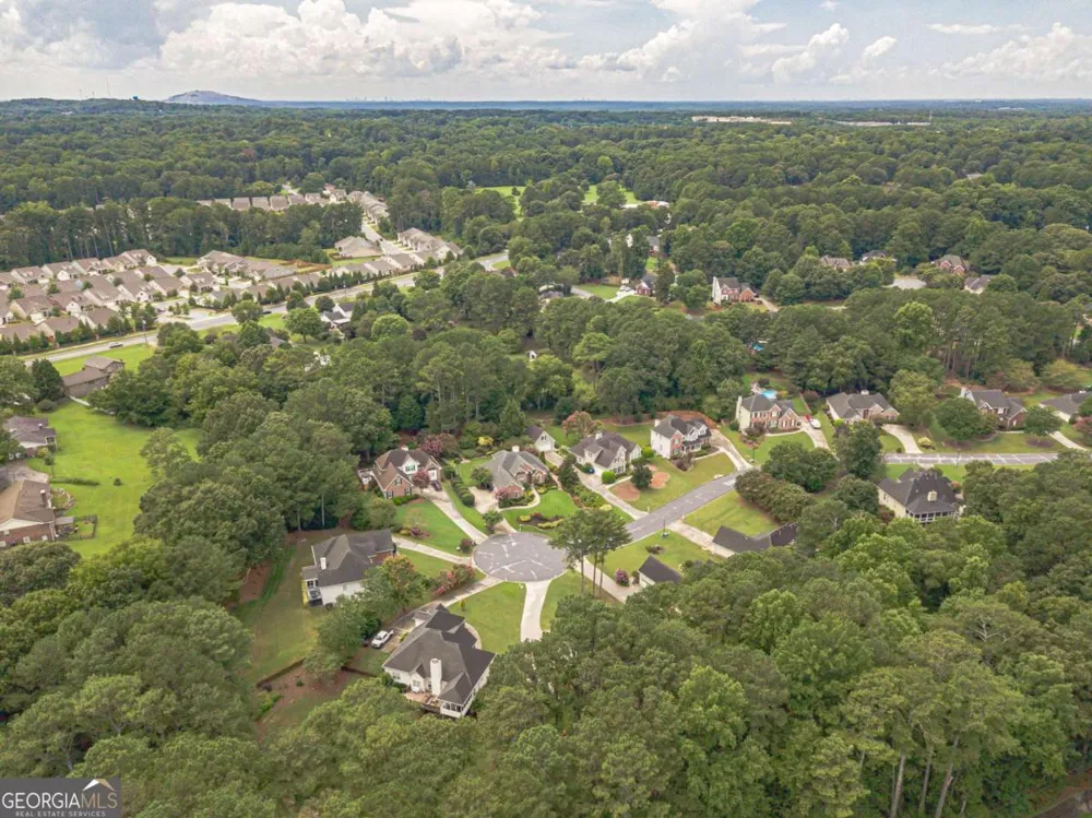 2190 Rosie LN Snellville, GA 30078