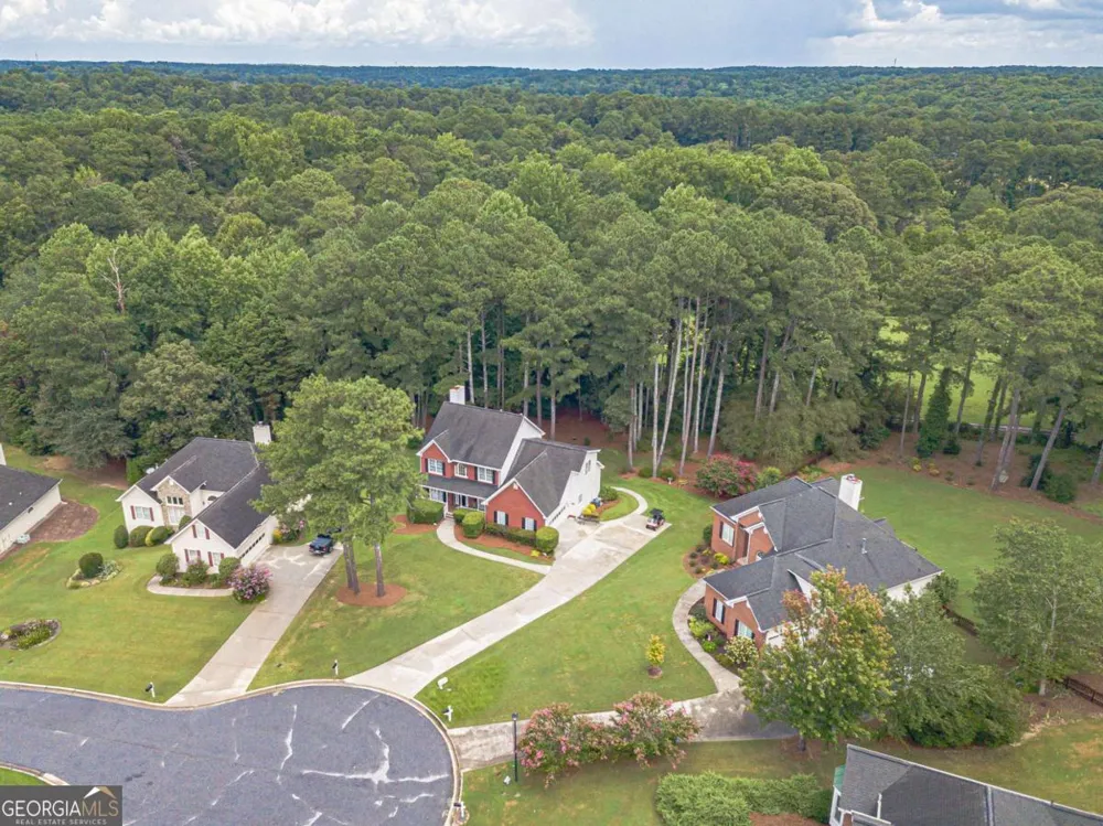 2190 Rosie LN Snellville, GA 30078