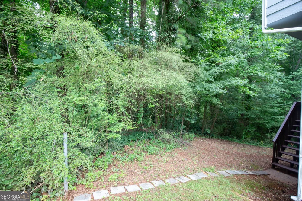 2262 COBB CREEK DR Decatur, GA 30032